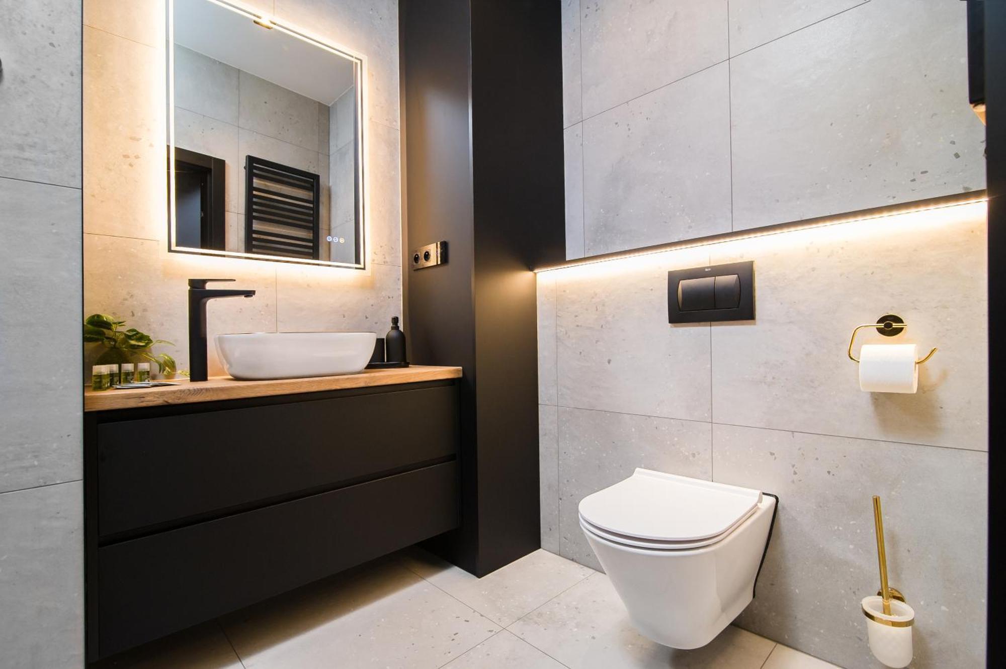 Black Pearl Apartment Starowka Elblag Exteriör bild